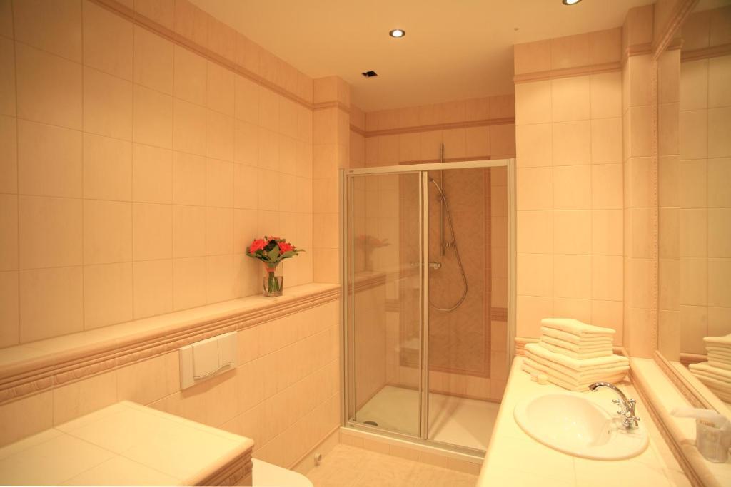 Slunecni Lazne Apartments カルロヴィ・ヴァリ 部屋 写真
