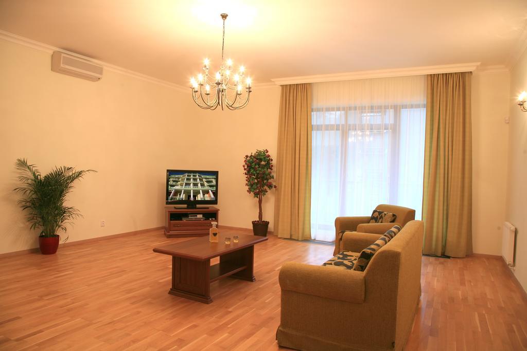 Slunecni Lazne Apartments カルロヴィ・ヴァリ エクステリア 写真