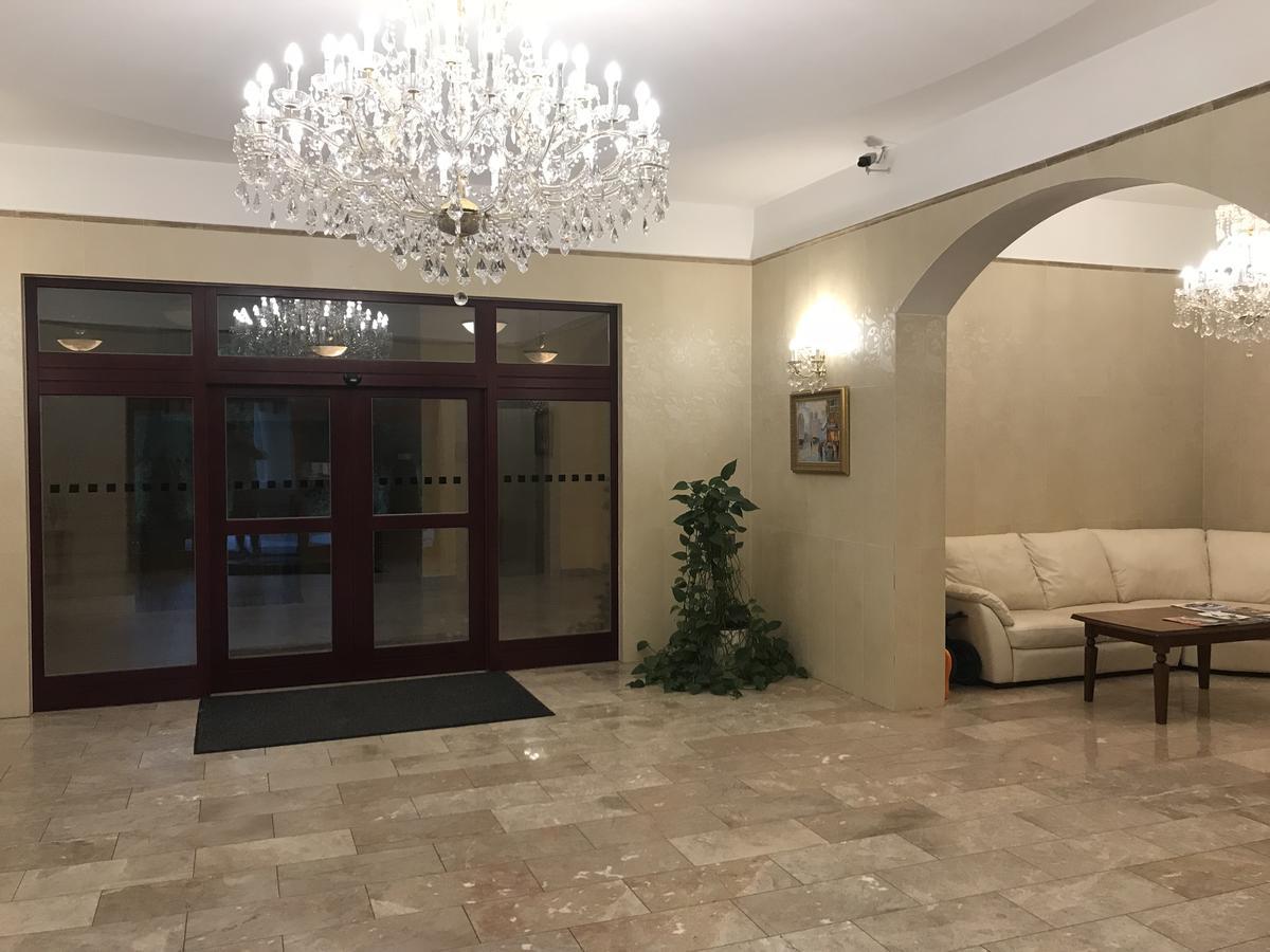 Slunecni Lazne Apartments カルロヴィ・ヴァリ エクステリア 写真
